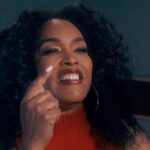 Angela Bassett Instagram - Celebrating some of our #NatGeoQueens in honor of International Women’s Day! Tag a special queen in your life 👑

#NatGeoQueens is now streaming on @DisneyPlus and @hulu.