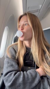 Bar Refaeli Instagram - What's inside my bag when I travel. 🧳 
#travel #bag