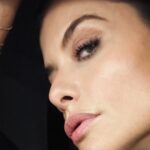 Alinne Moraes Instagram –