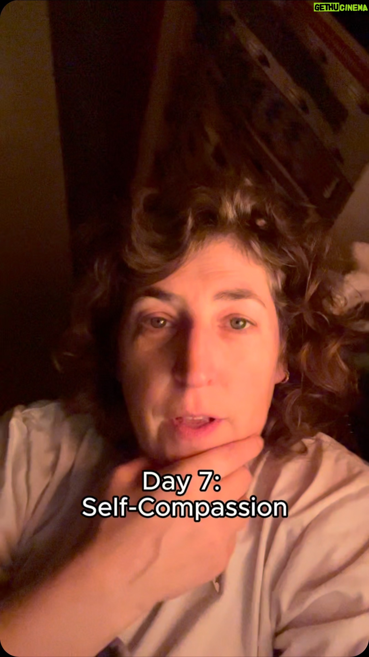 Mayim Bialik Instagram - Here it is.....my final update of my meditation experience using @danharris’ 10% Happier app, Days 7 & 8!
Welp, I made it through my first week of meditation. And I’m pleased to report that it’s not as painful as I had built it up to be in my mind!
Actually, this is the first day all week that I only meditated once and didn’t go back for seconds. I guess there’s something to all the research that meditating twice per day yields the best benefits.
Day 7 was a harder day for me - I had a lot of sadness come up, which was strange, and then I did a meditation specifically for cultivating self-compassion, which was kind of hard but good hard.
It seems like I’m learning something about pacing. I think that something is physiologically happening when I’m introducing these pauses that naturally lower my heart rate and blood pressure.
I’ve noticed my desire for the quietness that happens when I meditate is louder than my desire to be pulled away by all the distractions that happen when one meditates.
I’m really grateful that I talked to Dan Harris - I felt so moved by his book 10% HAPPIER, and his app has genuinely taught me how to actually meditate.
So I’ve decided I’m going stick with the daily meditations, and maybe it’ll inspire others to do the same. It’s certainly cheaper than therapy and less problematic than self-medicating with other things. I’m going on DAY 41 and 725 minutes of meditating with the app as we finish.
Thanks very much for tuning in to see my progress. I think I’ll keep it going. 🙏