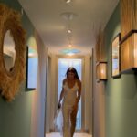 Elisabetta Canalis Instagram - The world is full of magic , can’t you see?