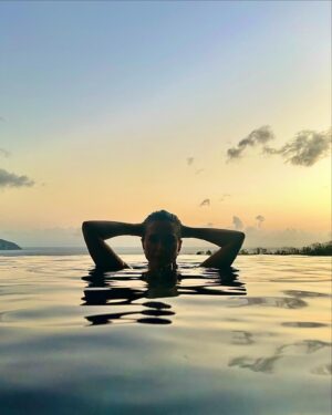 Sophia Bush Instagram - Winter has me craving an endless summer in the most beautiful place I’ve ever been. Ever. #TakeMeBack to the sea, the birds being my alarm clock, the stars that looked like special effects but were so real they took my breath away, and the most beautiful nature preserve I’ve ever had the pleasure of hiking through. Not to mention Pitons in front of the actual Pitons. Can I move in, @jademountainstlucia? Yes? Greatcan’twaitseeyouagainsooooon 🌊✨💛