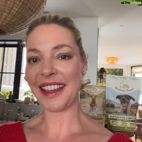 Katherine Heigl Instagram - Chewy 🤝Badlands Ranch – we’re excited to bring @katherineheigl’s nutritious, delicious, superfood-packed recipes to your furry friends! Shop today at our link in bio. #badlandsranch