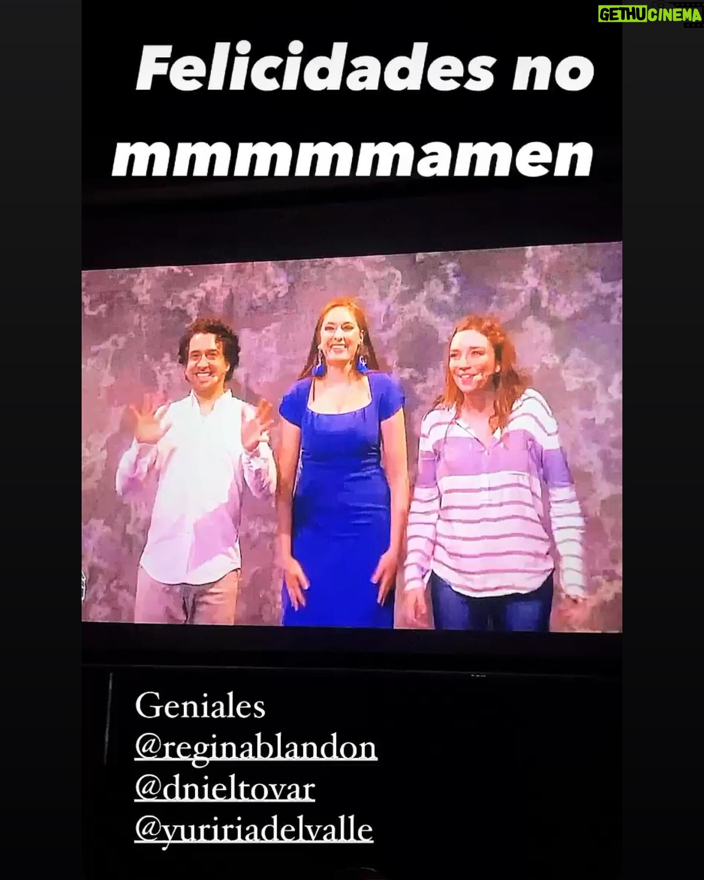 Regina Blandón Instagram - Encontré muchas fotos así que: Un post de apreciación a #Parásitos de Philip Ridley porque hicimos varia temporada y era chida chida chida. 🥲🥲🥲