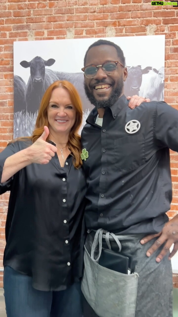 Ree Drummond Instagram - Come eavesdrop on my girls’ dinner with Betsy and Hyacinth! You might chuckle at the random tidbits of conversation. I believe we covered 9,437 topics, give or take two. Thank you Reona and Tyler for taking such great care of us! (Cameo appearance by Sheriff Terry. 😊 IYKYK) ♥️ And omg the food was sublime.