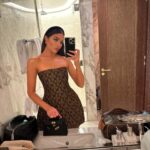 Olivia Culpo Instagram - 🌊🍸🐆🌟🤍
