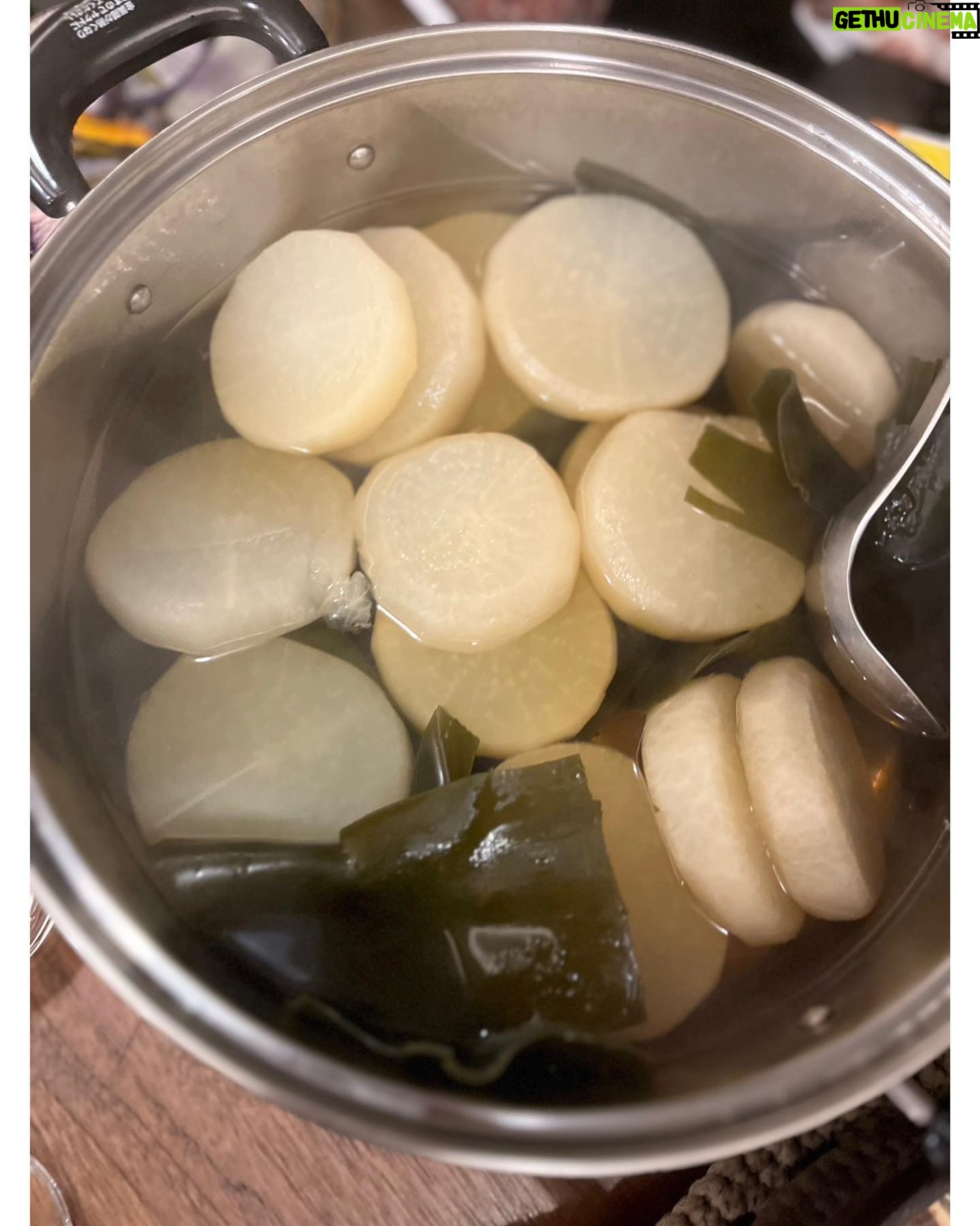 Nozomi Sasaki Instagram - お家で友人と
まったりご飯の写真達。
本当にいつもすぐ食べちゃうから写真撮れてないんだけど、友人達が撮ってくれて感謝😂