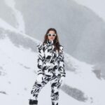 İrem Helvacıoğlu Instagram - 🤍🖤
@lofficielturkiye 
#LOfficielTurkiye
#LexusTurkiye 
#LOfficielXLexus
#LOfficielClosingTheSeason 
#SwayHotelPalandoken