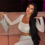 Lamitta Frangieh Instagram - A glimpse of a perfect night in @atlantistheroyal  wearing @tres.chic.atelier ✨
.
.
.
#atlantisroyal #dubai#dresstoimpress #ladolcevita #nightout #lamittafrangieh