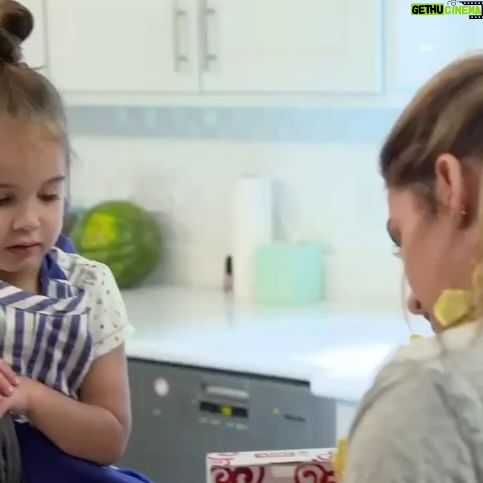 Jessie James Decker - 161.9K Likes - Happy 10th birthday to my favorite girl in the whole world. Vivianne Rose you showed me what unconditional love is the day you were born. You light up every room you enter and I know you were born to do incredible things. Iβm so lucky to be your mama and I thank God for you every day. Happy birthday beautifulπ