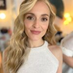 Fearne Cotton Instagram - Felt like an old lizard this morning after a week of the lurgy. @justinejenkins AKA the best make up person out there, worked her magic on me today and got me from crispy old cow to camera ready. 📷
I love make up fullstop.
