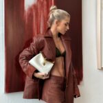 Caro Daur Instagram - Anzeige // skirt as short as my attention span @etro @marcodevincenzo #EtroVelaBag 🙃 shot by @jannisbrandt