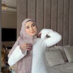 Wawa Zainal Instagram - Tutorial for raya gals.. 

@wawascarves_hq