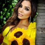 Aleida Núñez Instagram - Primavera 🌻🌻🌻
@rulomaquillista