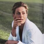 Vanessa Incontrada Instagram - Nel tuo mondo 🌍😉😊😊