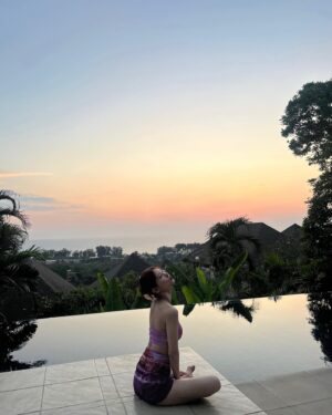 Cho Mi-yeon Instagram - 🏝️🌅
