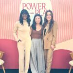 Sophia Bush Instagram - We had an amazing time with @nikkiogun and @marieclairemag at this year’s #powerplay in Los Angeles. @nialauryn and I shared the stage with @merrell’s Jane Smith and @whowhatwear/ @secondlifepod’s @hillarykerr to talk about ambition, instinct, pivots, and community building. 

Nikki and the team put an amazing community together for this inspiring two day event, including loves @sarah_harden22 and @brimmer.andrea, @salichristeson, @emilyandmeritt   @thisisthegreat_, @nyakio   @thirteenlune, the team from @higherdose, @moleskine, and more. AND we got to see our very own @unionheritage portfolio company @wearechiyo   @__ireneliu__!? What a time. From all walks of entrepreneurial and creative life, we got to come together, be together, and dream together. #marieclairepowerplay #wearechiyo #unionheritage