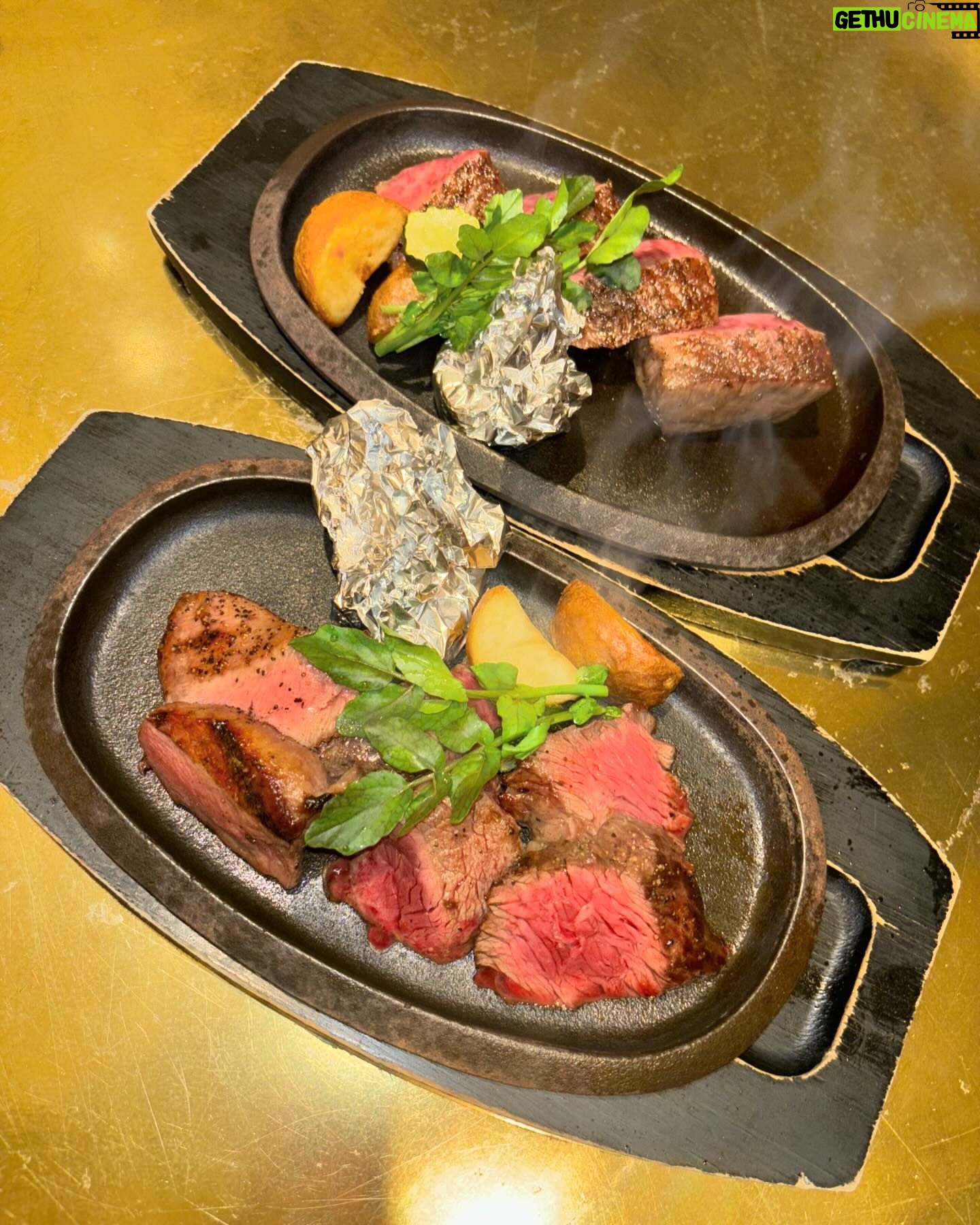 Worranit Thawornwong Instagram - 😘🤎🥩