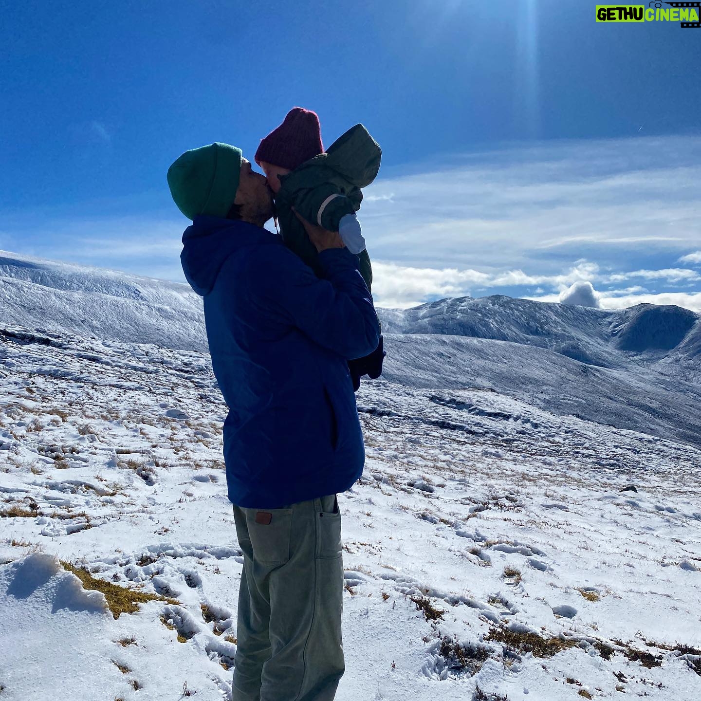 Bonnie Wright - 131.7K Likes - We had a bonnie wee time in Scotland 🏴 Elio experienced his first snow!!