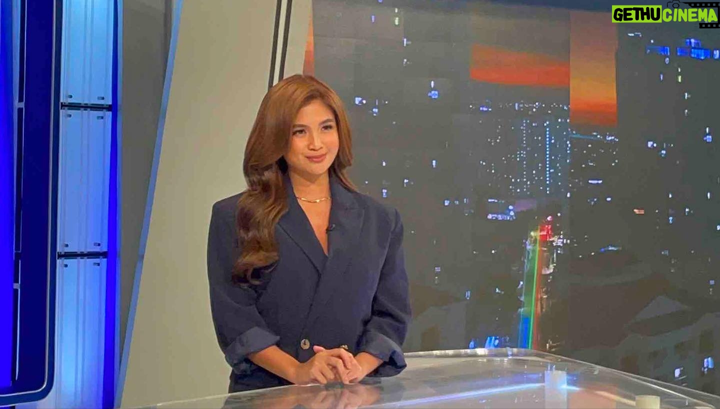 Heaven Peralejo Instagram - Sumalang bilang buena mano Star Patroller of the month ang member ng SUNNY Barkada na si Heaven Peralejo!
Abangan siya bilang ANNIE sa #SunnyPH this coming April 10 in cinemas nationwide!
#HeavenPeralejo #TVPatrol