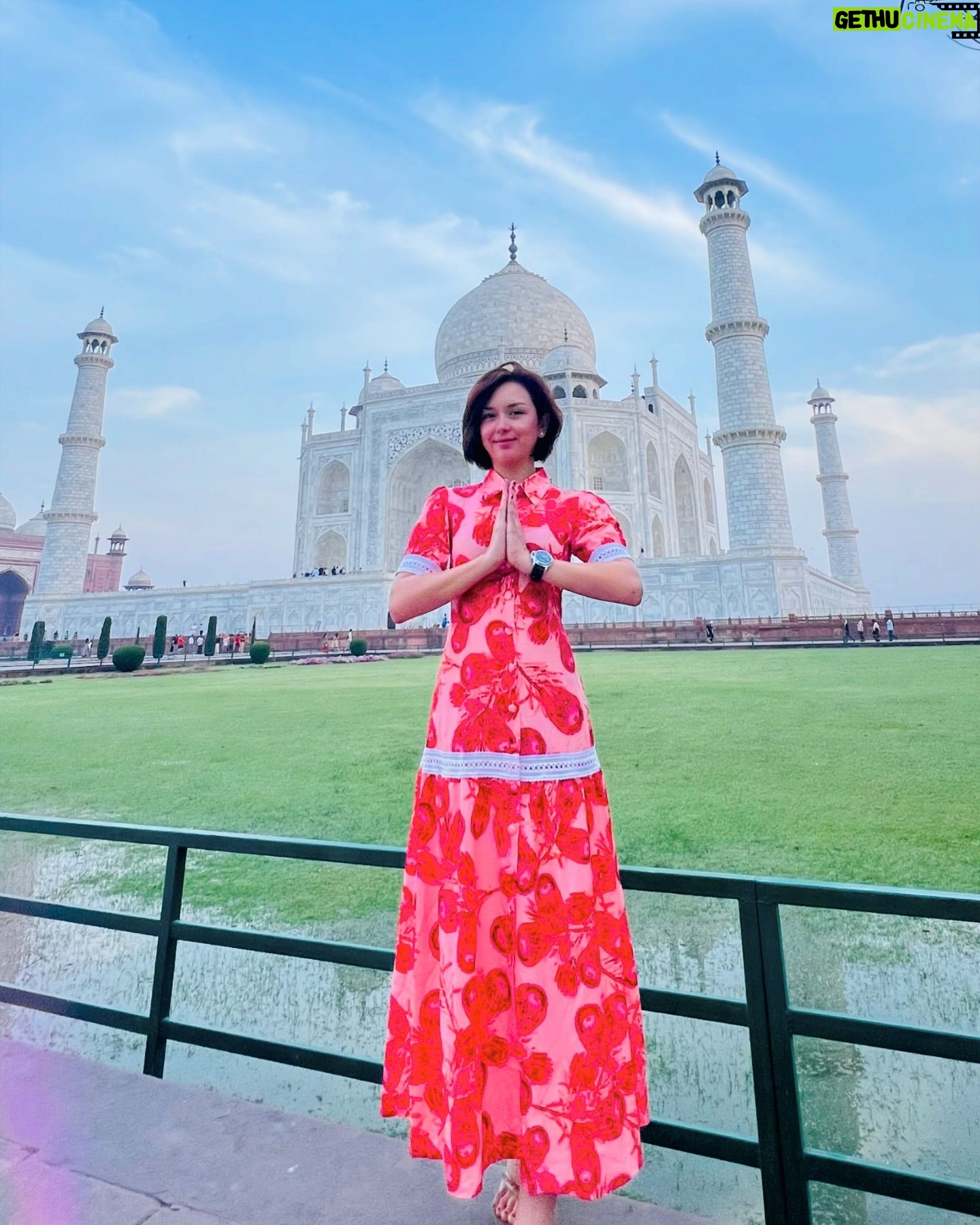 Beauty Gonzalez Instagram - Mahal na Mahalš©·
I just couldnāt resist.
Inspite of the crowds who come to visit ,
she truly is worthy.
The most beautiful man made structure anywhere on this planet.š§”