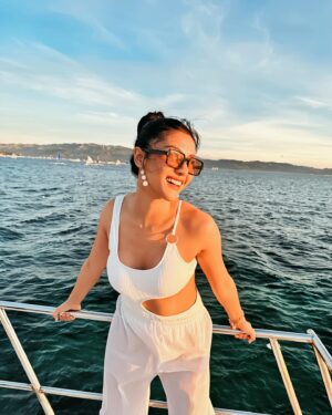 Sanya Lopez Instagram - ☀️