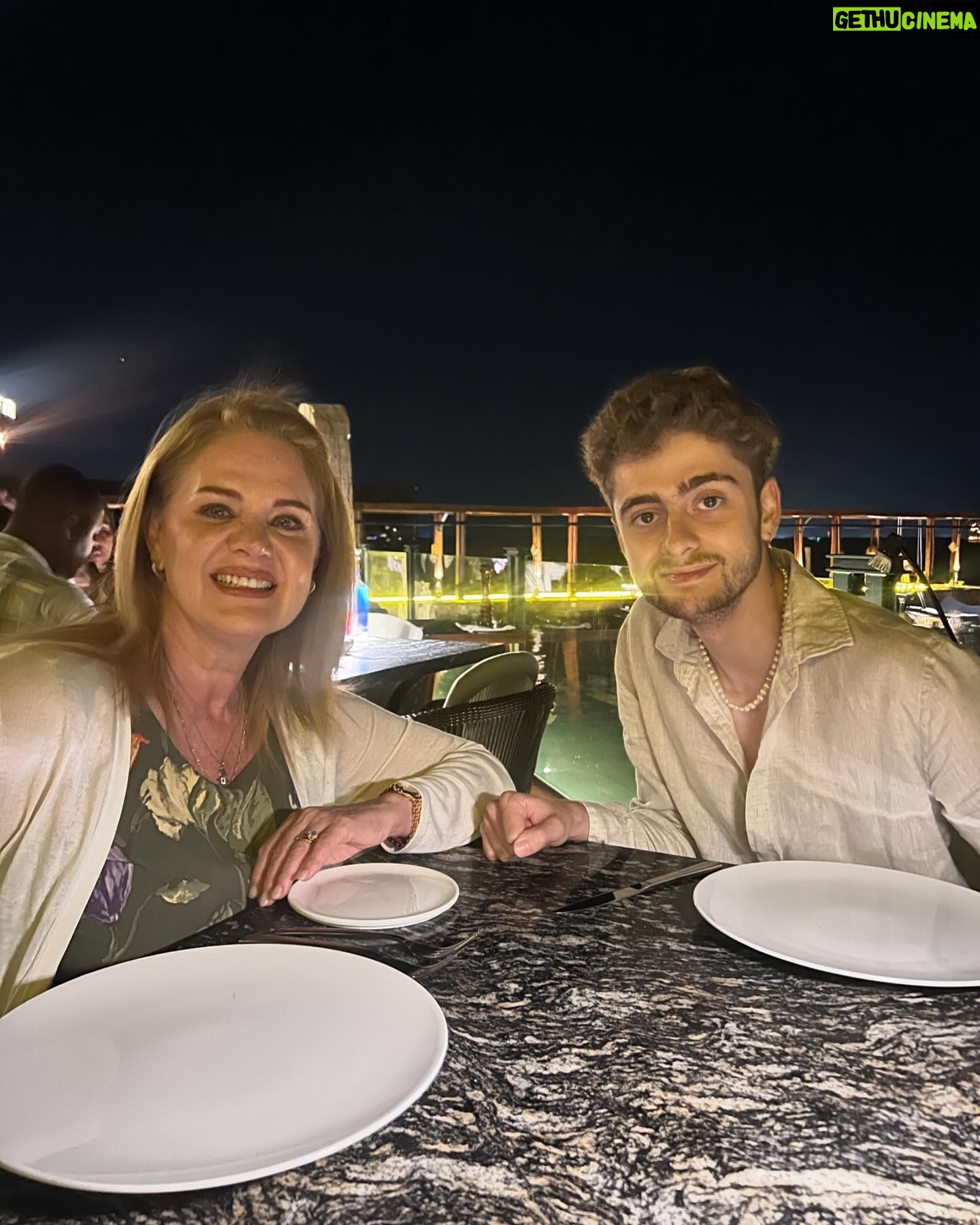 Erika Buenfil Instagram - Con mi persona Favorita. @nico.buenfil