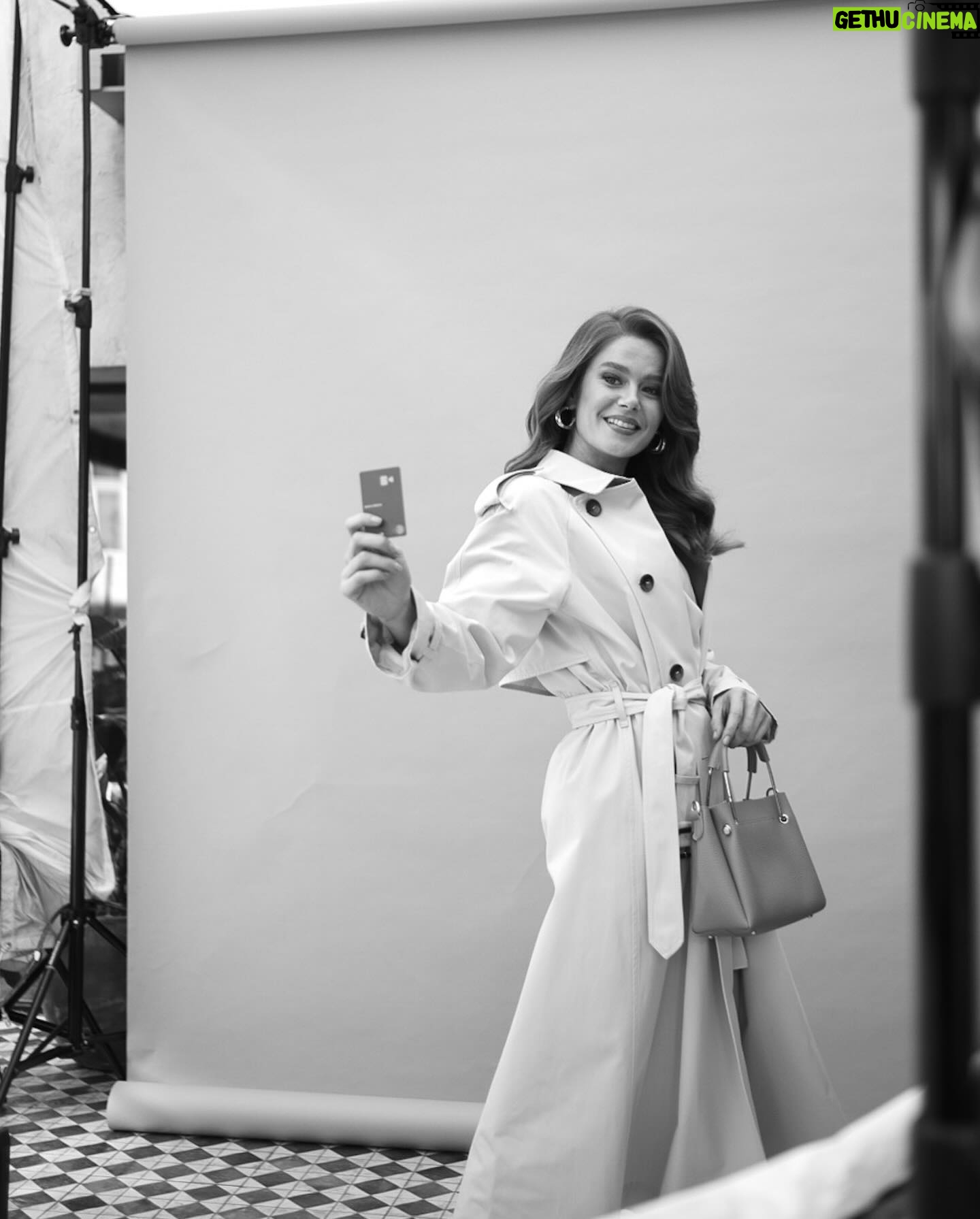 Burcu Biricik - 242K Likes - Bir zamanlar ππΈ