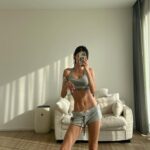 Keerati Mahapreukpong Instagram - 25 - ออกกำลังกายเพราะอยากหุ่นสวย 
30 - ออกกำลังกายเพราะอยากแข็งแรง 
35 - ออกกำลังกายเพราะอยากมีสุขภาพกาย และสุขภาพจิตที่ดี :-)) 

#myfitnessjourney 🤍