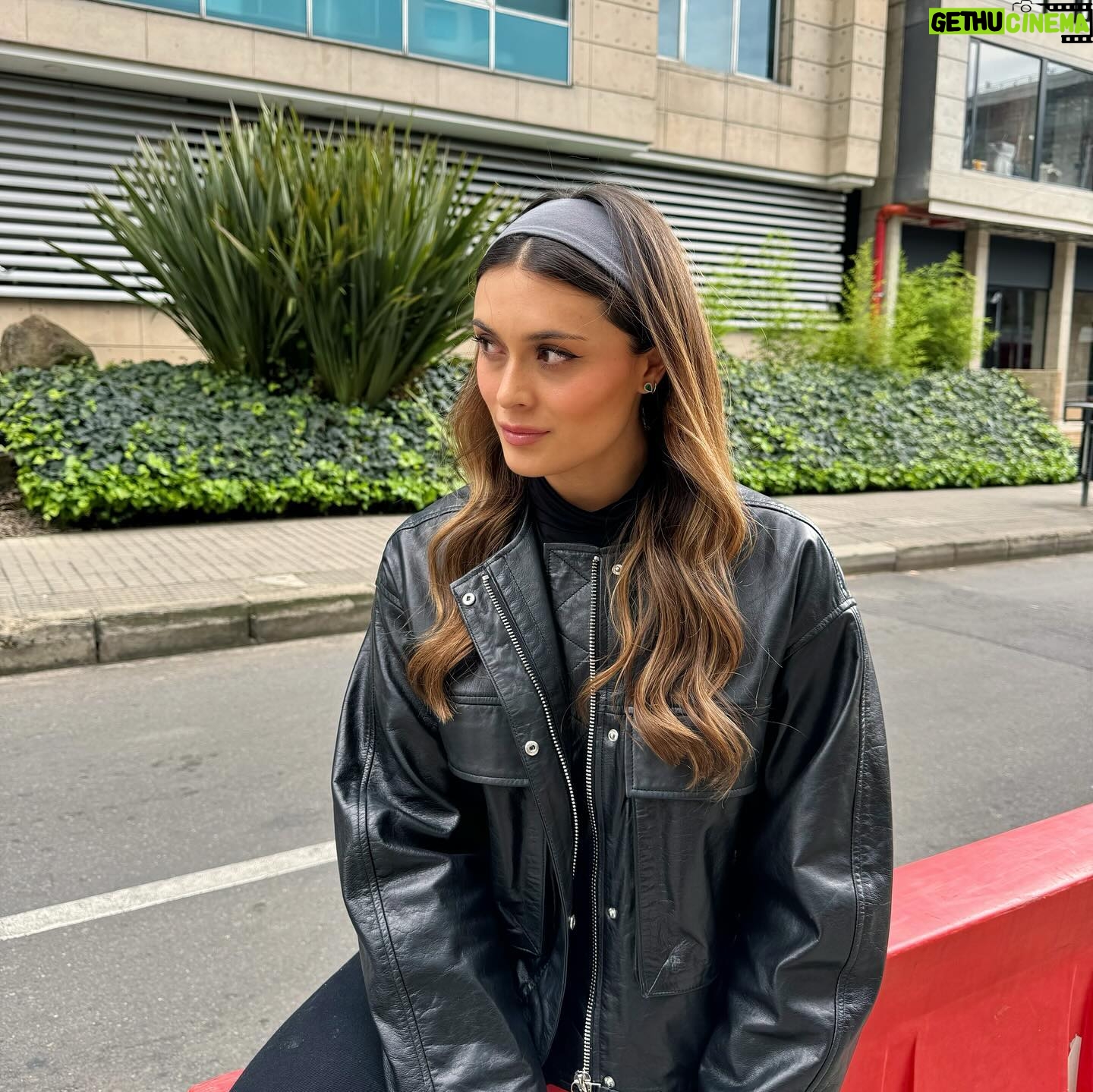 Daniela Calle Instagram - Dias en Bogota💛
Fotos para…. Comenten que creen!
Heladito
Proyecto genial
🏎️
@adidasco fam
Perrito lindo 🥹
Papa💛
Yo llorando porque me chuzaron etc
Yo feliz otra vez para terminar