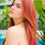 Alexa Ilacad Instagram – Feels like summer when i’m with you 🌤️🏝️🌺