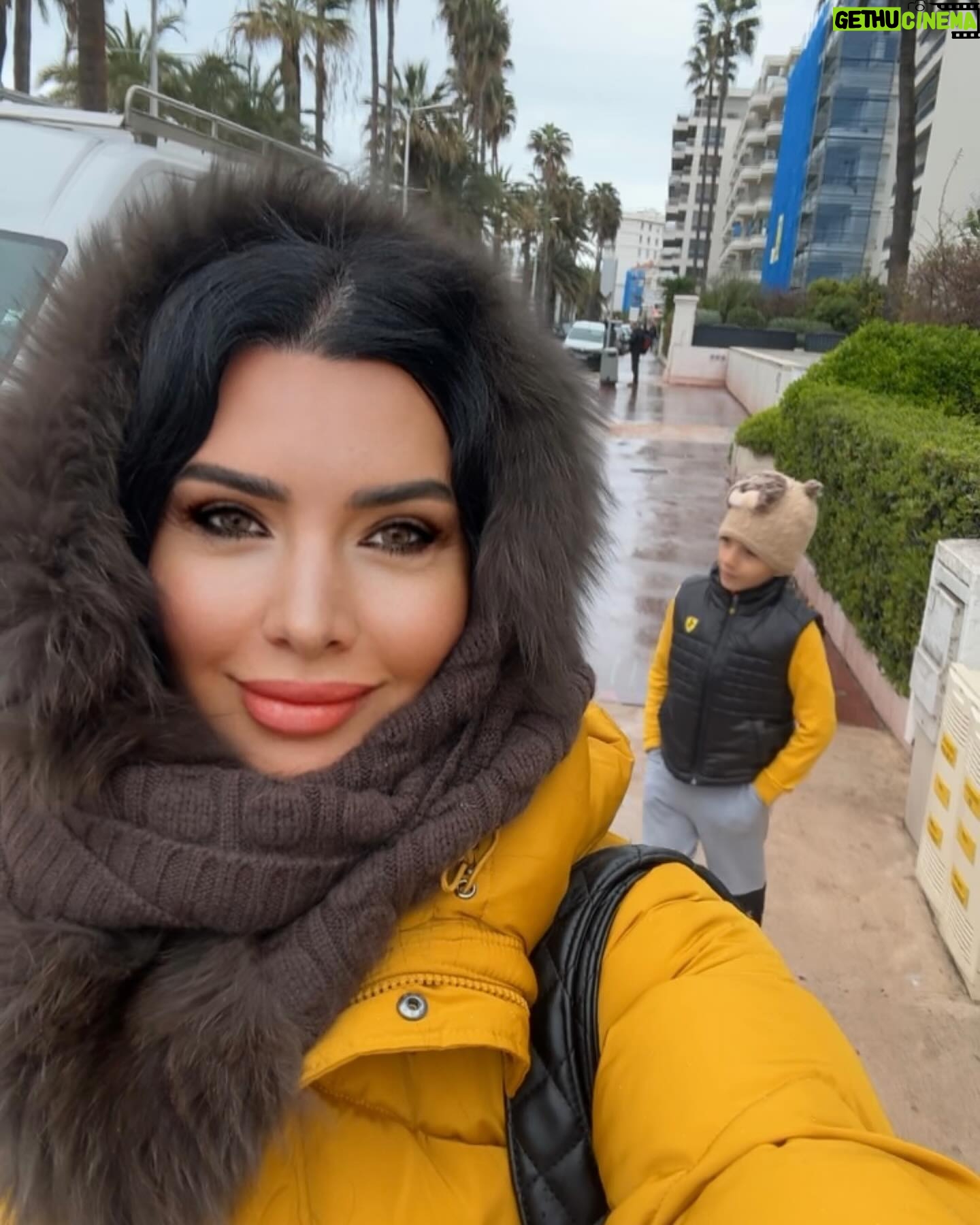 Lamitta Frangieh Instagram - Vacation with my 💛
.
.
#frenchriviera #momandson #justin#cannes#cotedazurfrance #march #lamittafrangieh #suddelafrance #vacationmodeon😎
