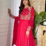 Bidya Sinha Saha Mim Instagram - Red rose 🌹❤️
