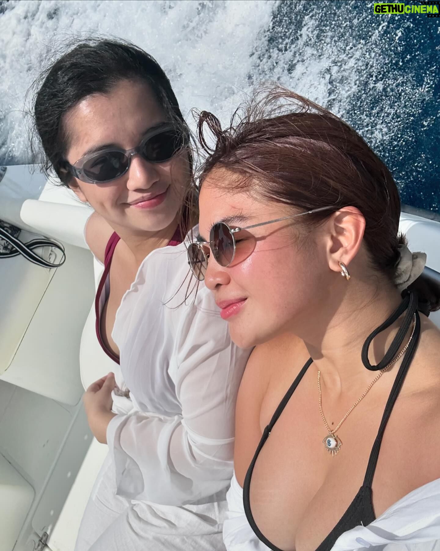 Heaven Peralejo Instagram - beach therapy