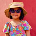 Beauty Gonzalez Instagram – Time Travelers 🩷

Zoom in on Olivia’s shades on the second photograph to see our lovely Photographer 💜📸