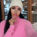 Lamitta Frangieh Instagram - What a beautiful morning ❄️ ⛄️ 🇫🇷 
.
.
#frenchalps #snow #vacation #love #vacationmode #lamittafrangieh #breakfasttime #mountainlovers #winterfashion #relaxation #peaceofmind