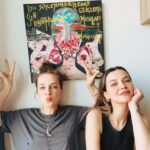 İrem Helvacıoğlu Instagram - Sanatın suçuna bakmayın ev biraz dağınık❤️✌🏼👈🏻