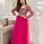 Bidya Sinha Saha Mim Instagram - আমি ঈদুল ফিতর ২০২৪ উপলক্ষ্যে একটি EID GIVEAWAY প্রতিযোগিতার আয়োজন করছি! ৪ জন ফলোয়ার আমার সবচেয়ে প্রিয় ৪টি পোশাক পাবেন!
নিয়ম সহজ. শুধু এই প্রশ্নের সঠিক উত্তর দিন এবং আপনি উপহারের জন্য যোগ্য হবেন!

১। আমার এ পর্যন্ত কয়টি মুভি মুক্তি পেয়েছে ?

২।আমার অভিনীত সর্বশেষ কোন কাজটি মুক্তি পেয়েছে ?

৩। দর্শক মহল সম্প্রতি আমার অভিনীত কোন মুভিটির মুক্তির আশায় রয়েছেন?

The contest will end on the 2nd of April! এই পোস্টটি শেয়ার করে এবং ক্যাপশনে লিখে আপনার উত্তর শেয়ার করুন। আমাকে tag করতে ভুলবেন না! Looking forward to seeing all your responses ❤️