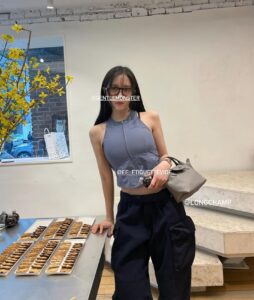 Hyomin Instagram - 나 언제 안 바빠 ‎𐦂 ᜊ͛ ͛