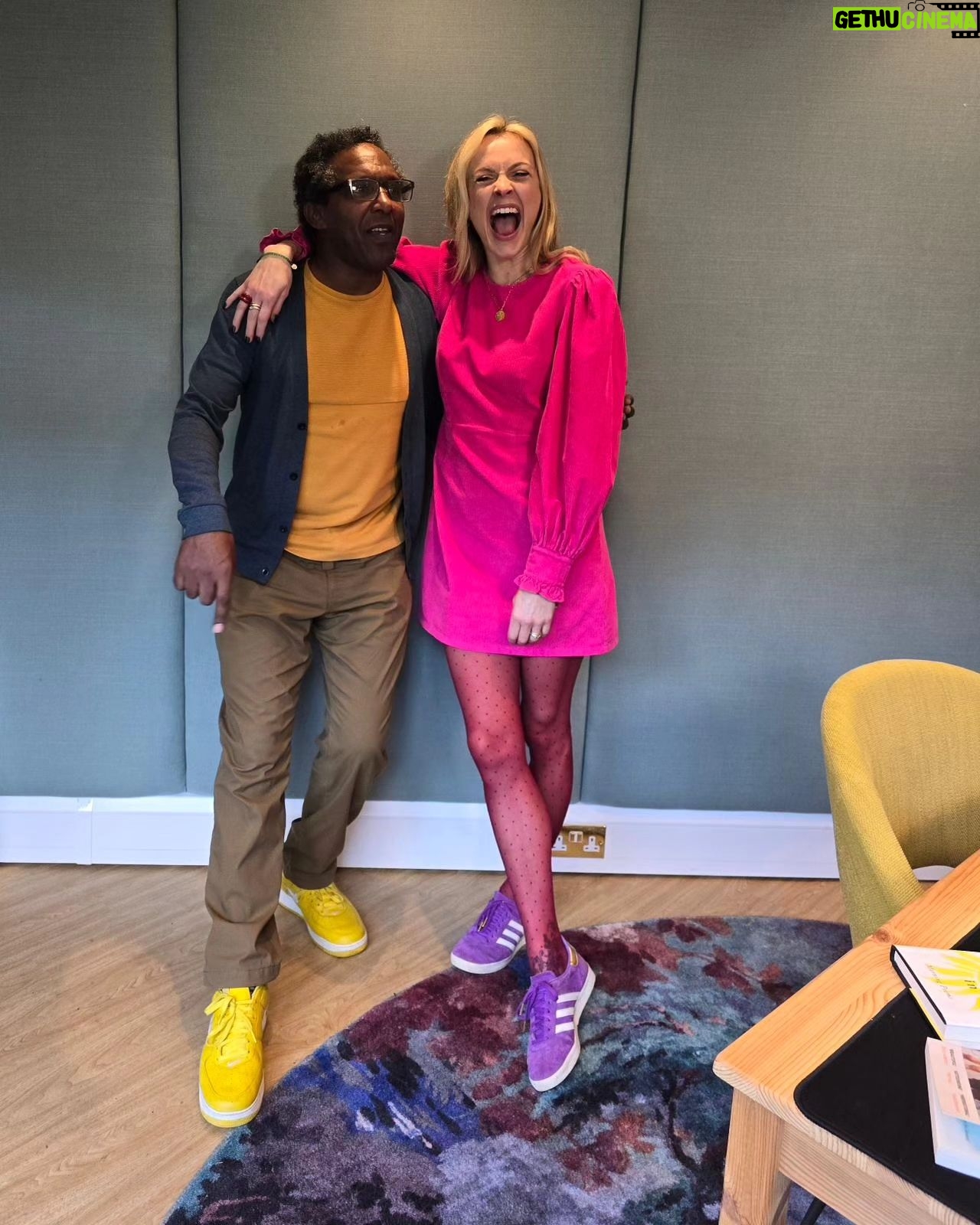 Fearne Cotton Instagram - Me and the @happyplaceofficial team often feel extremely lucky that each week we get to meet someone amazing, interesting, inspiring etc...
Then every now and then we all fall in love with a guest. That's true of the week we met @sissaylemn
He made us howl with laughter, think deeply and question a lot. A conversation that flowed in and out of ever changing subjects and gave us a lot. For that we are grateful.
Have you listened to this weeks episode yet? If not I promise it will lift spirits, motivate you and give you strength.
Let me know your thoughts below⬇️