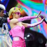 Jolin Tsai Instagram - UP UP 抬起頭
招牌菜一盤
#uglybeauty2024佛山站