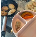 Nozomi Sasaki Instagram - .
つかみ食べの練習👶🏻
豆腐ハンバーグ凄い食べる✨