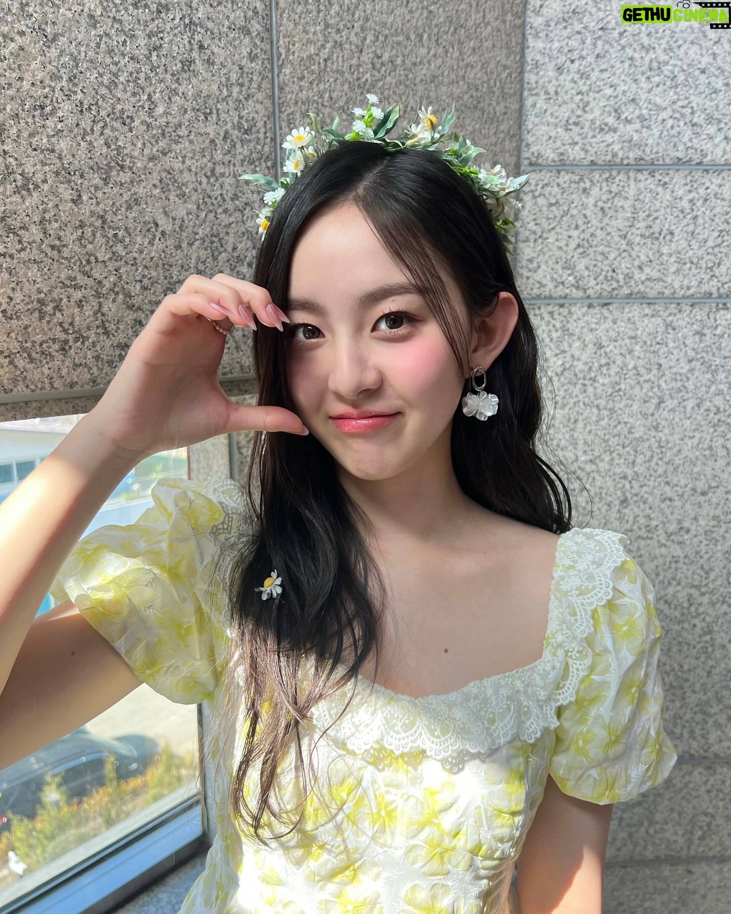 Park Ji-hu Instagram - ννΈ μ²μ§ πππ«Άπ»β€οΈβπ₯π