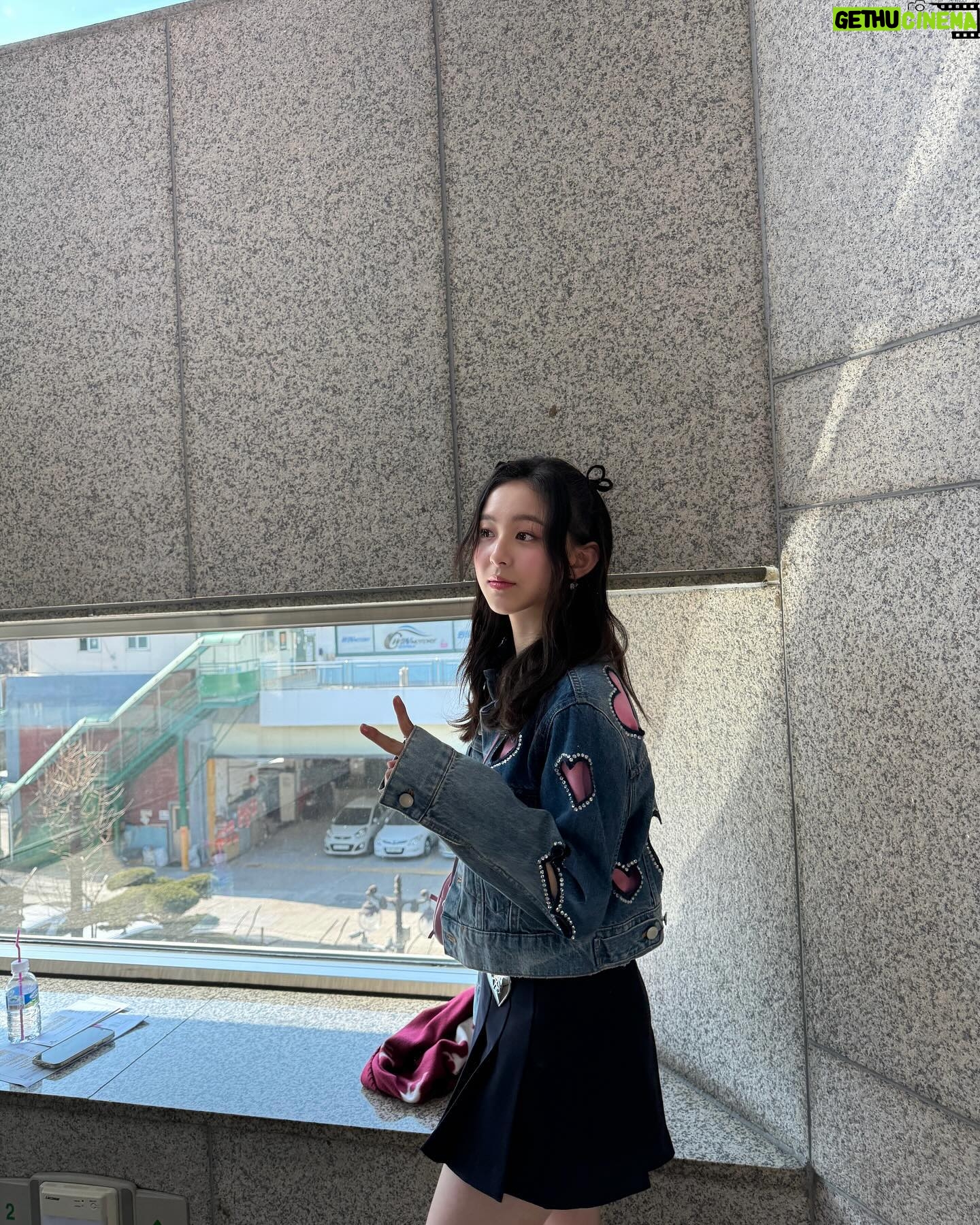Park Ji-hu Instagram - ννΈ μ²μ§ πππ«Άπ»β€οΈβπ₯π