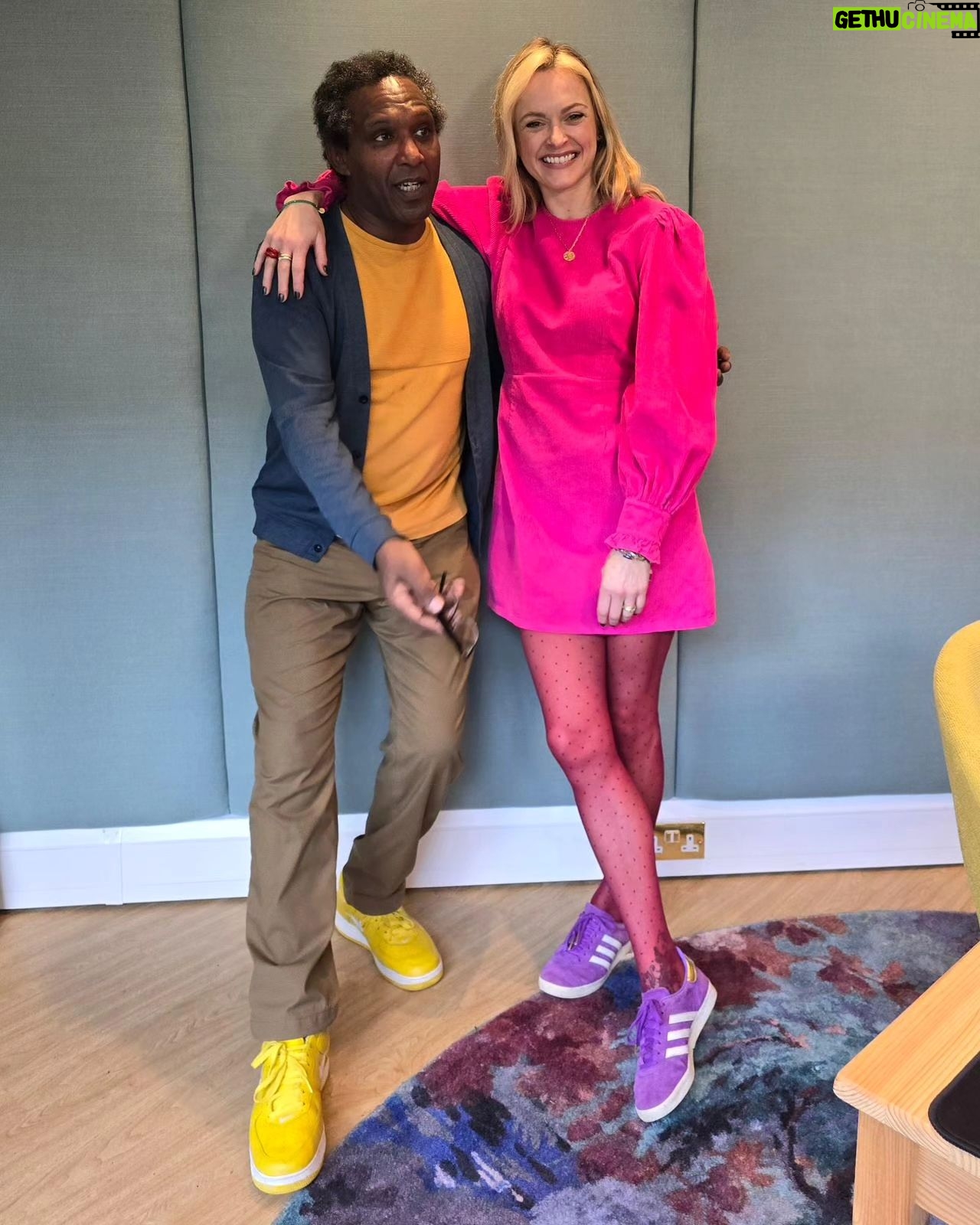 Fearne Cotton Instagram - Me and the @happyplaceofficial team often feel extremely lucky that each week we get to meet someone amazing, interesting, inspiring etc...
Then every now and then we all fall in love with a guest. That's true of the week we met @sissaylemn
He made us howl with laughter, think deeply and question a lot. A conversation that flowed in and out of ever changing subjects and gave us a lot. For that we are grateful.
Have you listened to this weeks episode yet? If not I promise it will lift spirits, motivate you and give you strength.
Let me know your thoughts below⬇️