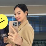 Shin Min-a Instagram - 🧡🤎🙂