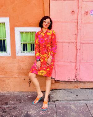 Beauty Gonzalez Instagram - Another extraordinary day to make things happen.💛
More Memories, Less Dreams. 🧡
