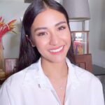 Sanya Lopez Instagram - I found a way to make myself livelier and healthier specially in my tapings and while attending special events. Always on the go with my daily dose of #LumiFit.

#AlagangLumi