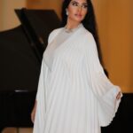 Lamitta Frangieh Instagram – Dubai Nights πβ¨
Outfit @musedboutique
πΈ @se3aphotography
Makeup @lasirenegroup
@palazzoversacedubai
.
.
#dubainight #lamittafrangieh #palazzoversacedubai #brunette #iconic #ladyinwhite