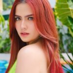 Alexa Ilacad Instagram – Feels like summer when i’m with you 🌤️🏝️🌺
